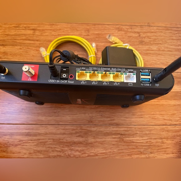 New VERIZON FIOS Actiontec Model MI424WR Rev I Gigabit Wireless Broadband Router - Picture 4 of 8